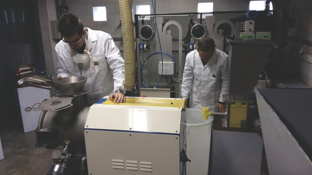 mixing tests, replicate industrial processes