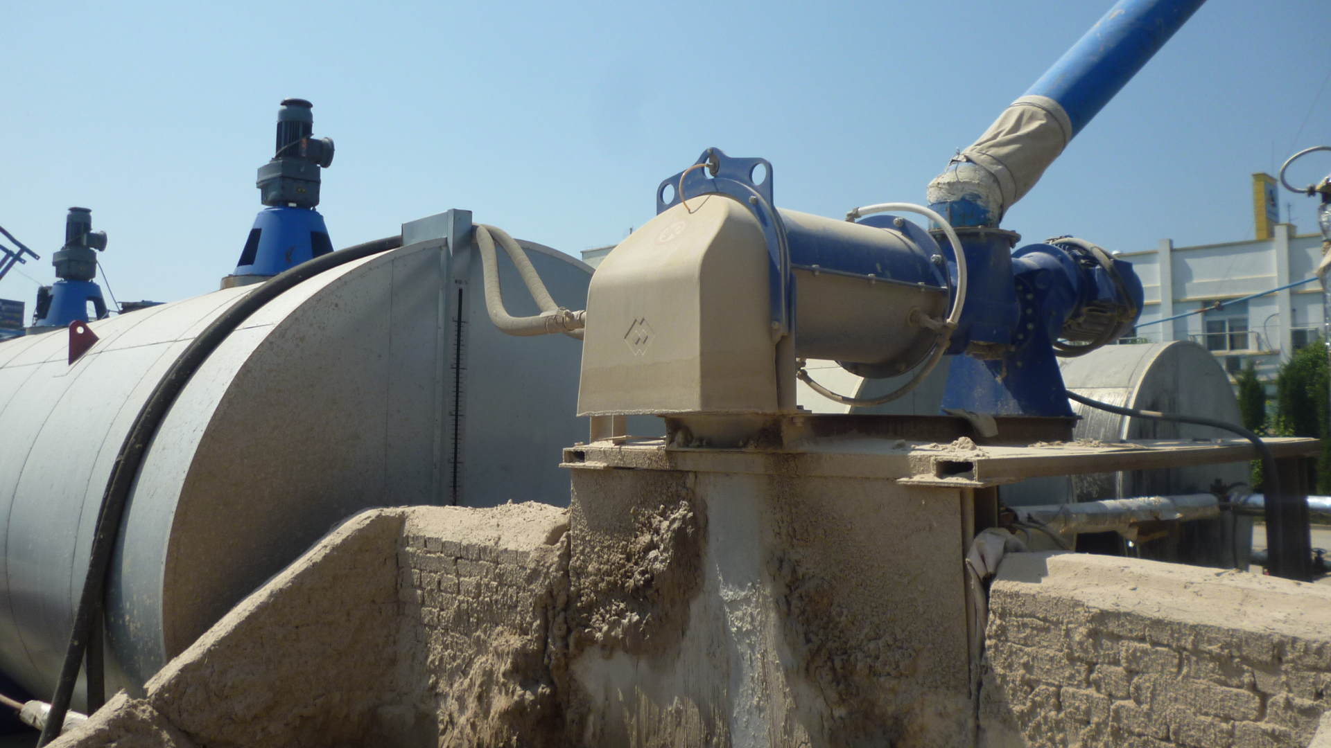 Continuous conditioning, Asphalt Mixing Dust Conditioners