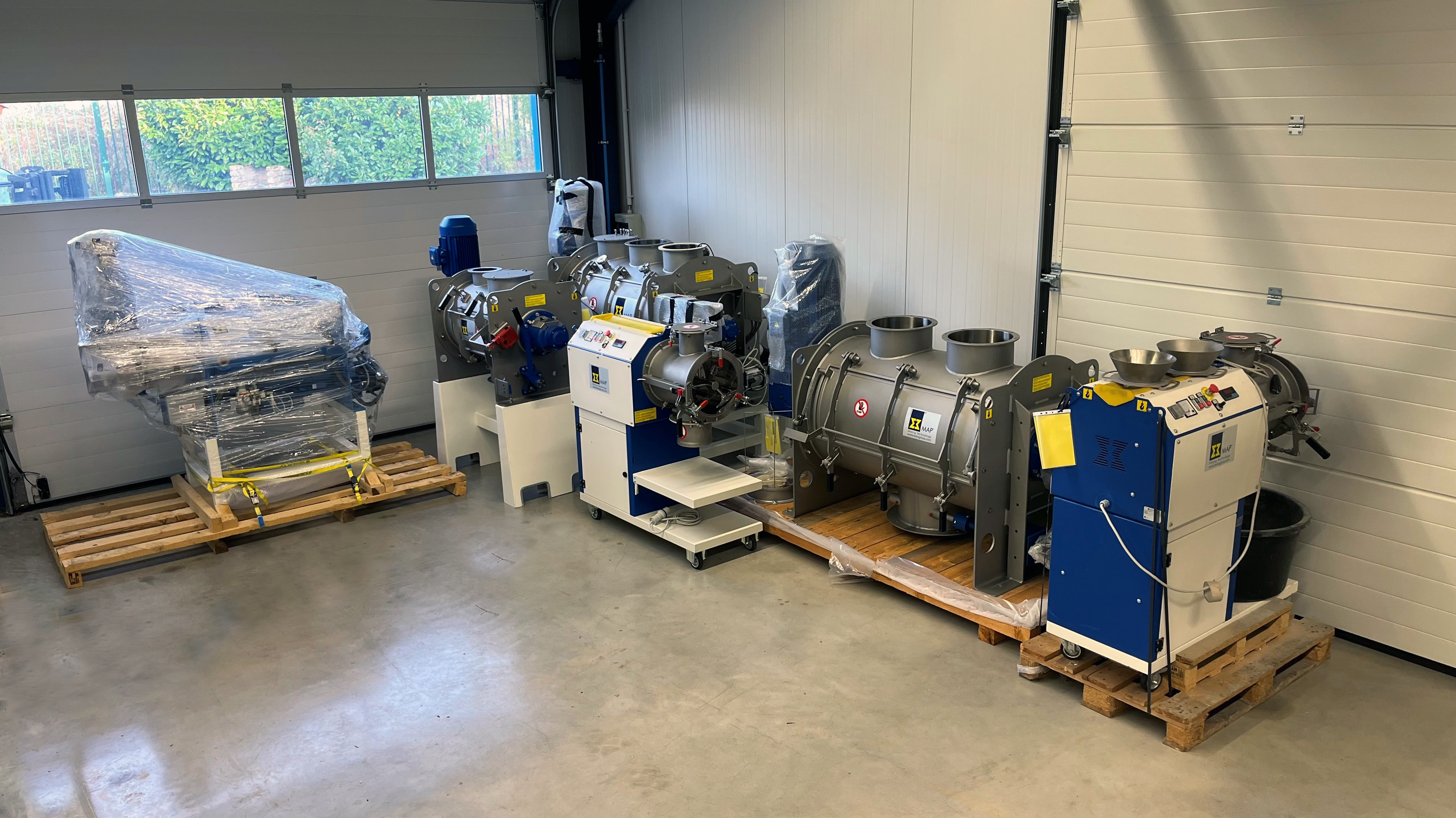 stock of industrial mixers