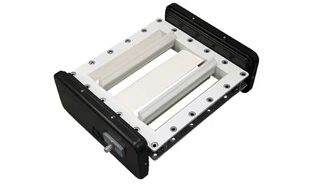 One actuator for controlling three choke paddles with different opening angles