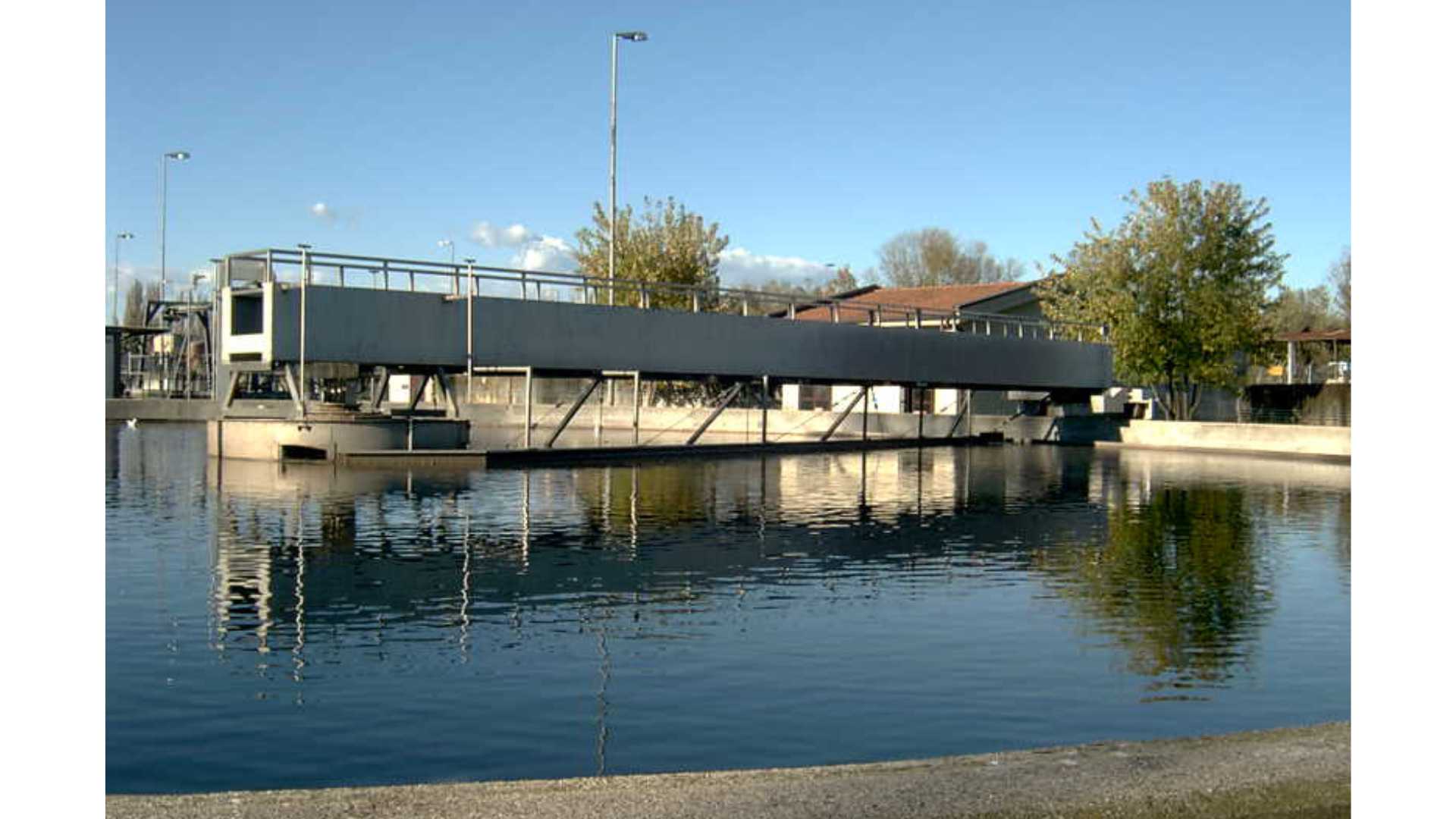 Products & Solutions (4)